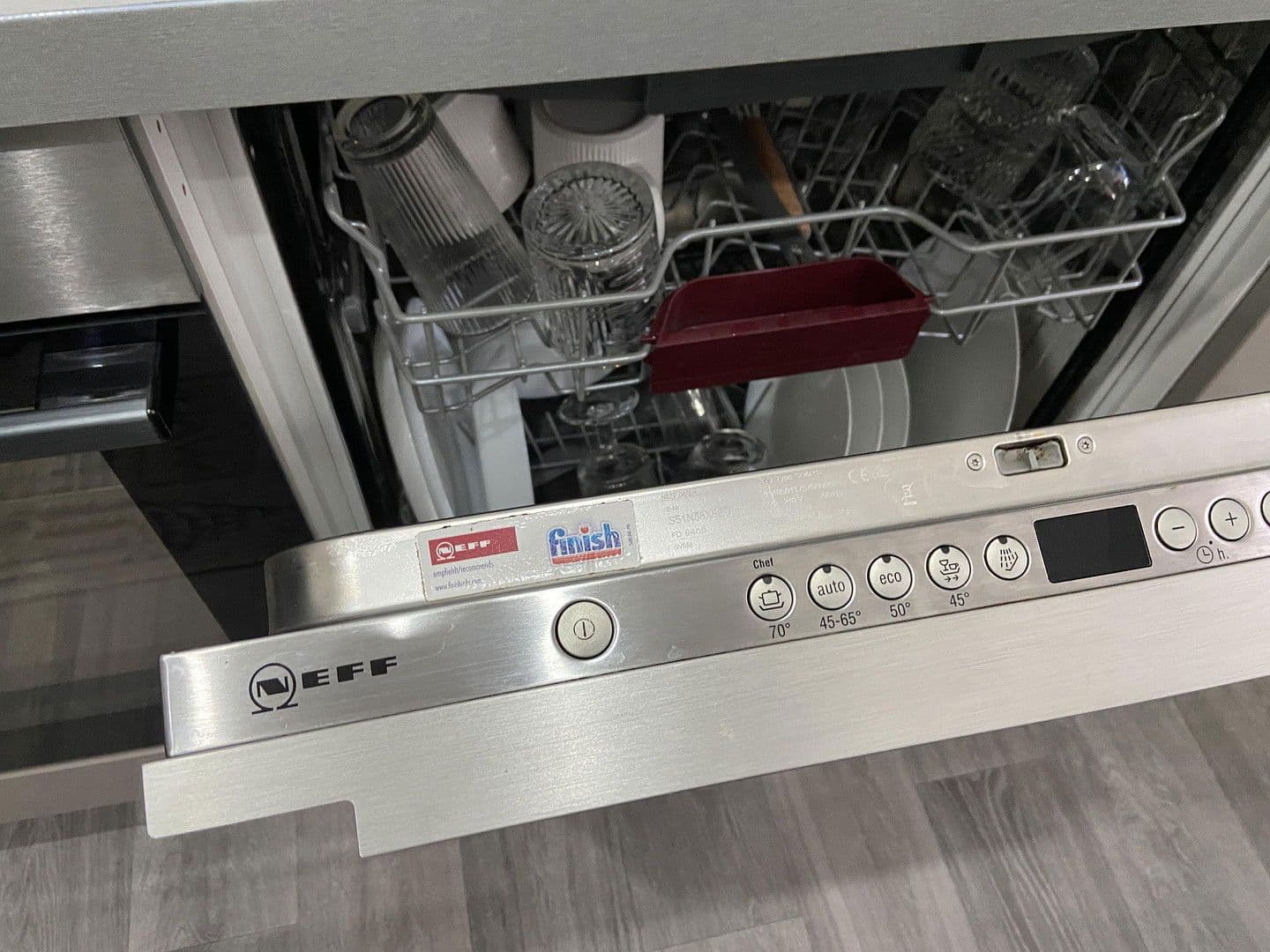 Pronájem bytu 3+1 99 m², Neumarkt 19, Duisburg Ruhrort, Severní Porýní-Vestfálsko Pronájem bytu 3+1 99 m², Neumarkt 19, Duisburg Ruhrort, Severní Porýní-Vestfálsko