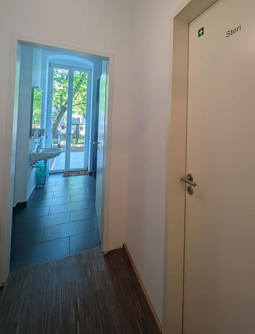 Pronájem kanceláře 116 m², Almstadtstraße, Berlin, Berlín Pronájem kanceláře 116 m², Almstadtstraße, Berlin, Berlín