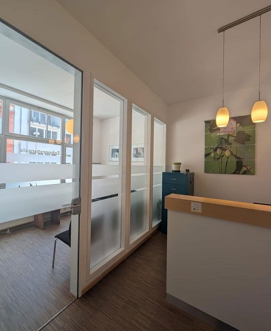 Pronájem kanceláře 116 m², Almstadtstraße, Berlin, Berlín Pronájem kanceláře 116 m², Almstadtstraße, Berlin, Berlín