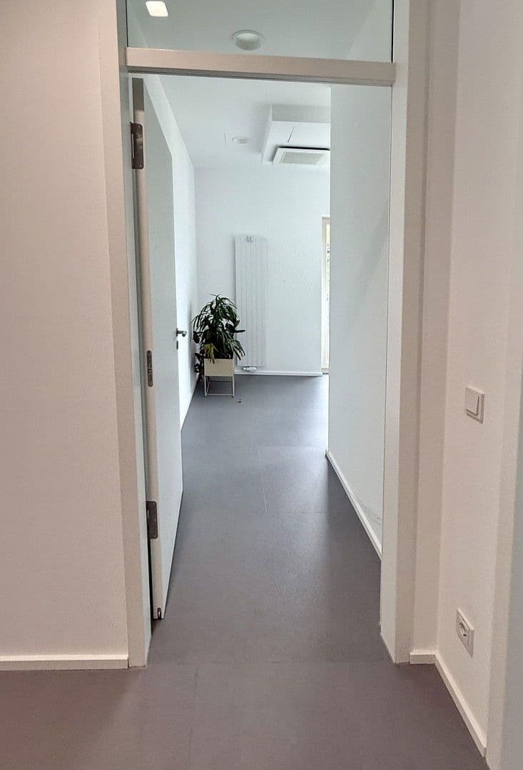 Pronájem kanceláře 113 m², Herrschinger Straße 11, Andechs (Erling), Bavorsko Pronájem kanceláře 113 m², Herrschinger Straße 11, Andechs (Erling), Bavorsko