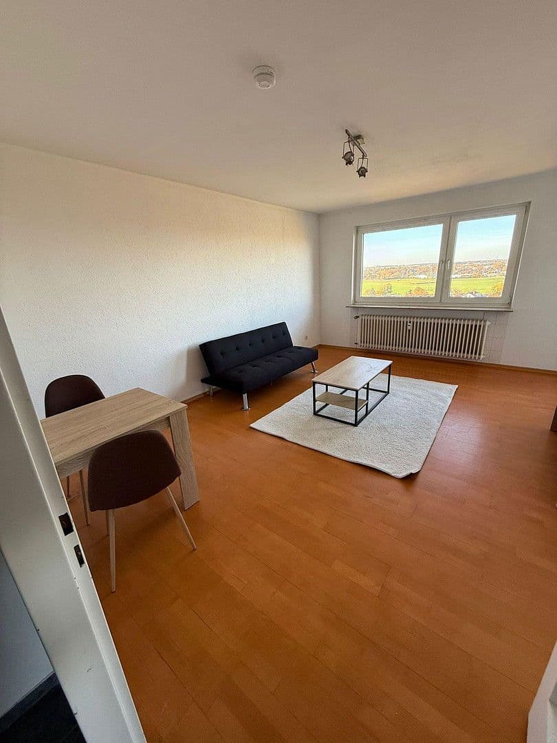 Pronájem bytu 2+1 68 m², Gerhart Hauptmann Straße 1, Erlangen, Bavorsko Pronájem bytu 2+1 68 m², Gerhart Hauptmann Straße 1, Erlangen, Bavorsko