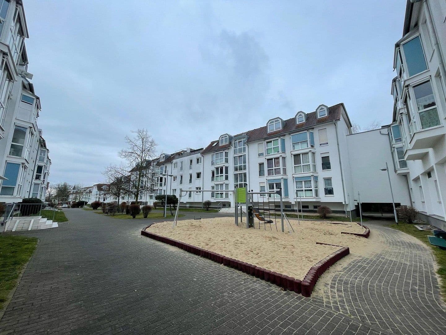 Pronájem bytu 2+1 47 m², Reideburger Landstraße 1A, Halle, Sasko-Anhaltsko Pronájem bytu 2+1 47 m², Reideburger Landstraße 1A, Halle, Sasko-Anhaltsko