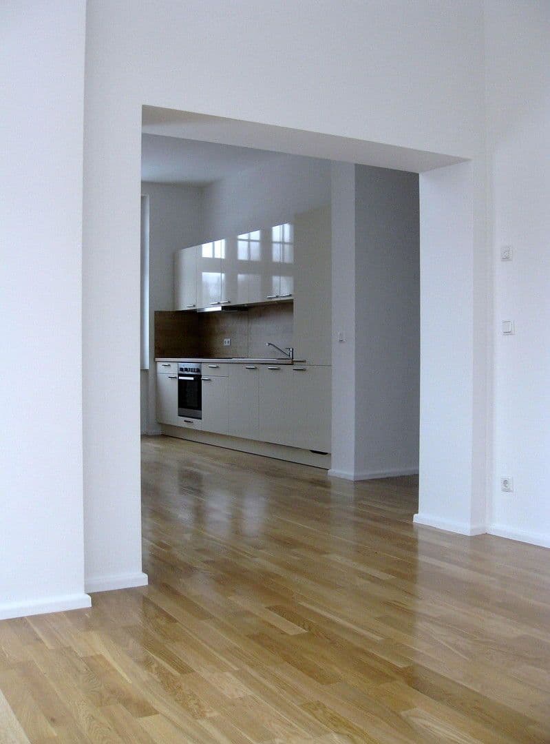 Pronájem bytu 3+1 106 m², Berliner Straße 90, Strausberg, Braniborsko Pronájem bytu 3+1 106 m², Berliner Straße 90, Strausberg, Braniborsko
