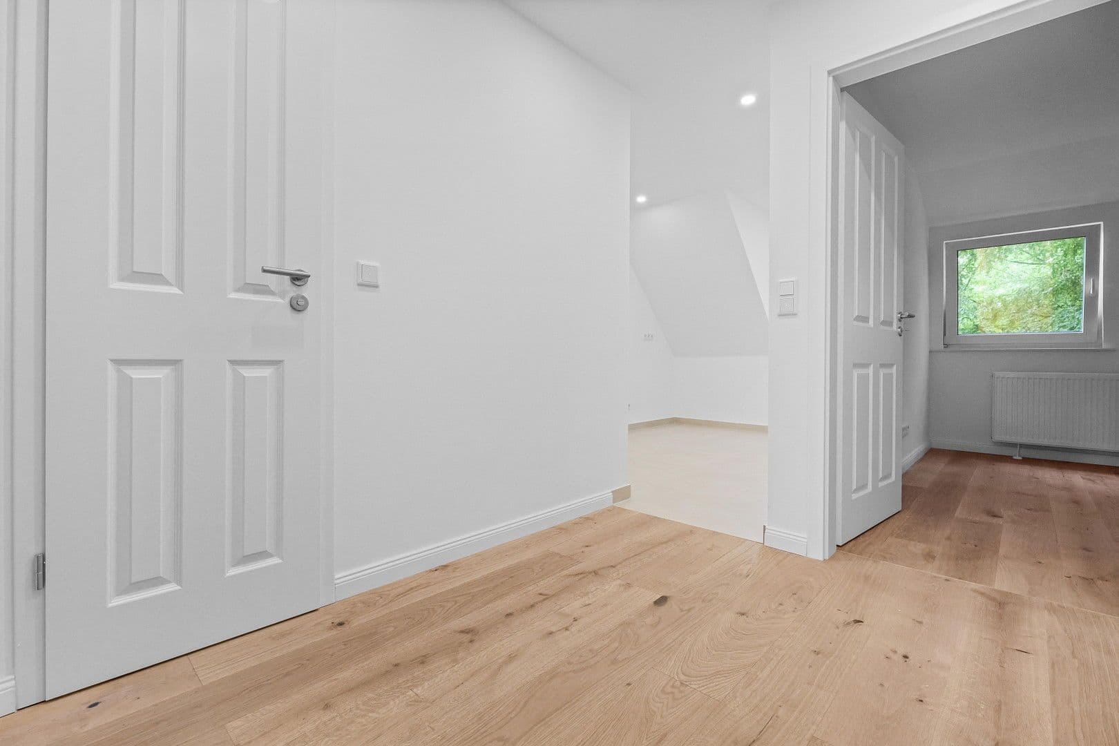 Pronájem bytu 3+1 46 m², Bremen, Bremen Pronájem bytu 3+1 46 m², Bremen, Bremen