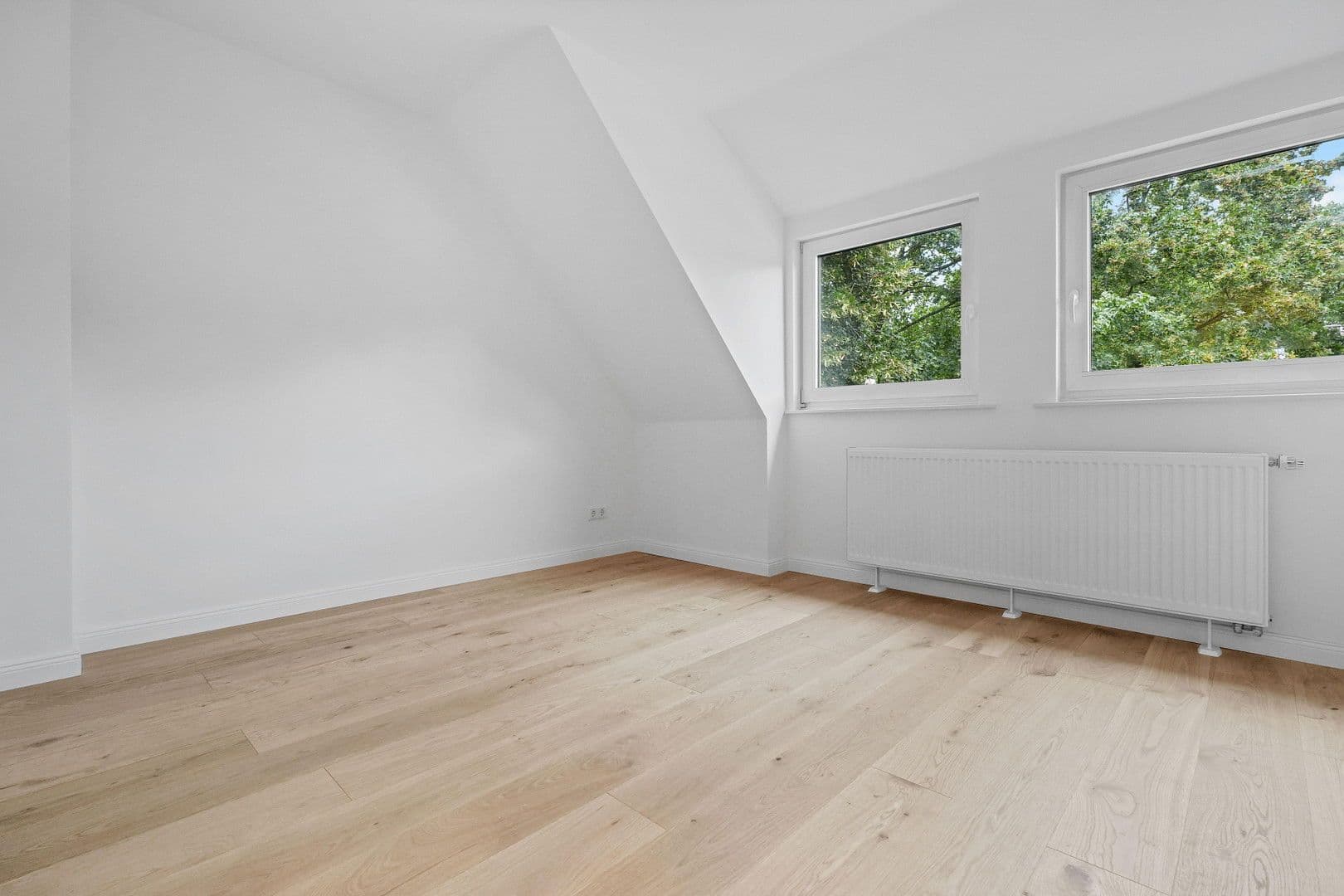 Pronájem bytu 3+1 46 m², Bremen, Bremen Pronájem bytu 3+1 46 m², Bremen, Bremen