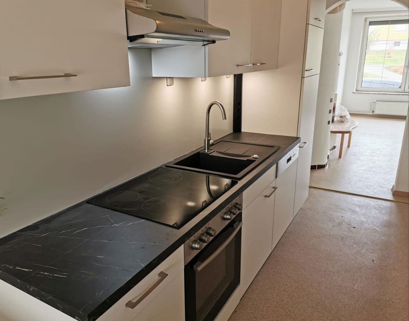 Prodej domu 310 m², pozemek 3.428 m², Güssingerstraße 13, Heiligenkreuz, Hradsko Prodej domu 310 m², pozemek 3.428 m², Güssingerstraße 13, Heiligenkreuz, Hradsko