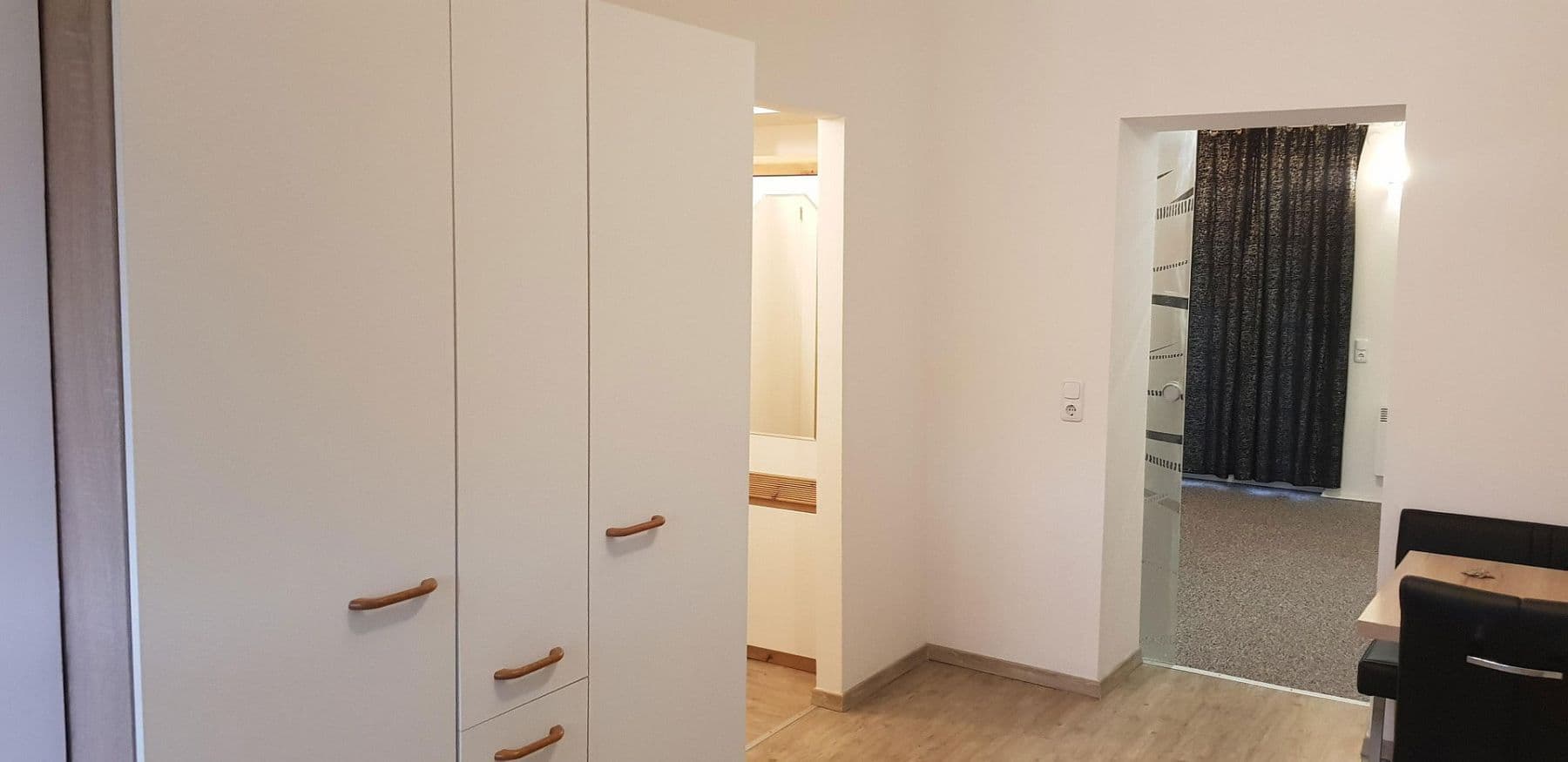 Prodej domu 310 m², pozemek 3.428 m², Güssingerstraße 13, Heiligenkreuz, Hradsko Prodej domu 310 m², pozemek 3.428 m², Güssingerstraße 13, Heiligenkreuz, Hradsko