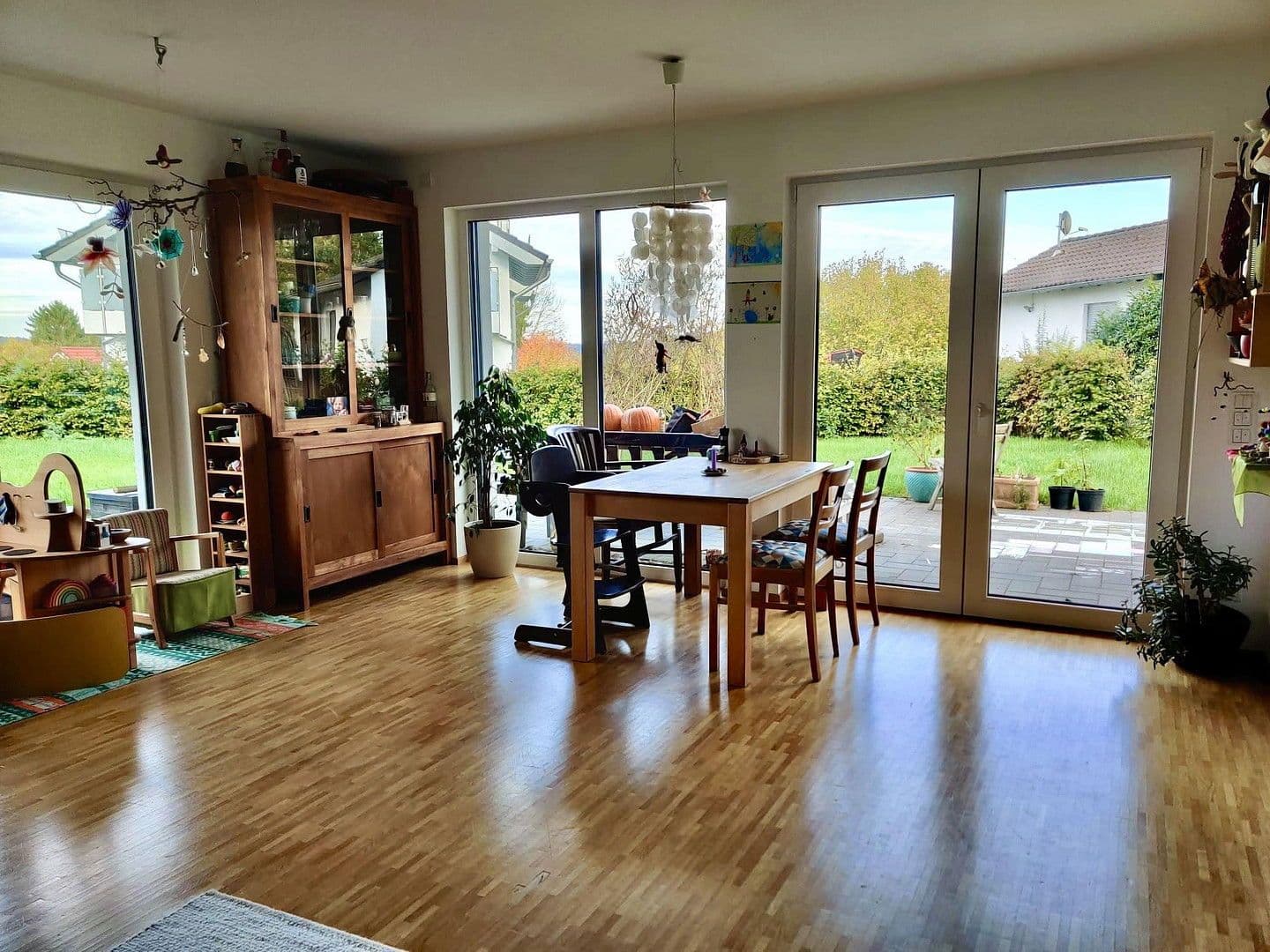 Pronájem bytu 3+1 113 m², Neunkirchen-Seelscheid, Severní Porýní-Vestfálsko Pronájem bytu 3+1 113 m², Neunkirchen-Seelscheid, Severní Porýní-Vestfálsko