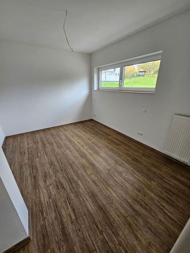 Pronájem bytu 3+1 84 m², Freiherr-vom-Stein-Platz 2, Eisenberg (Pfalz), Porýní-Falc Pronájem bytu 3+1 84 m², Freiherr-vom-Stein-Platz 2, Eisenberg (Pfalz), Porýní-Falc