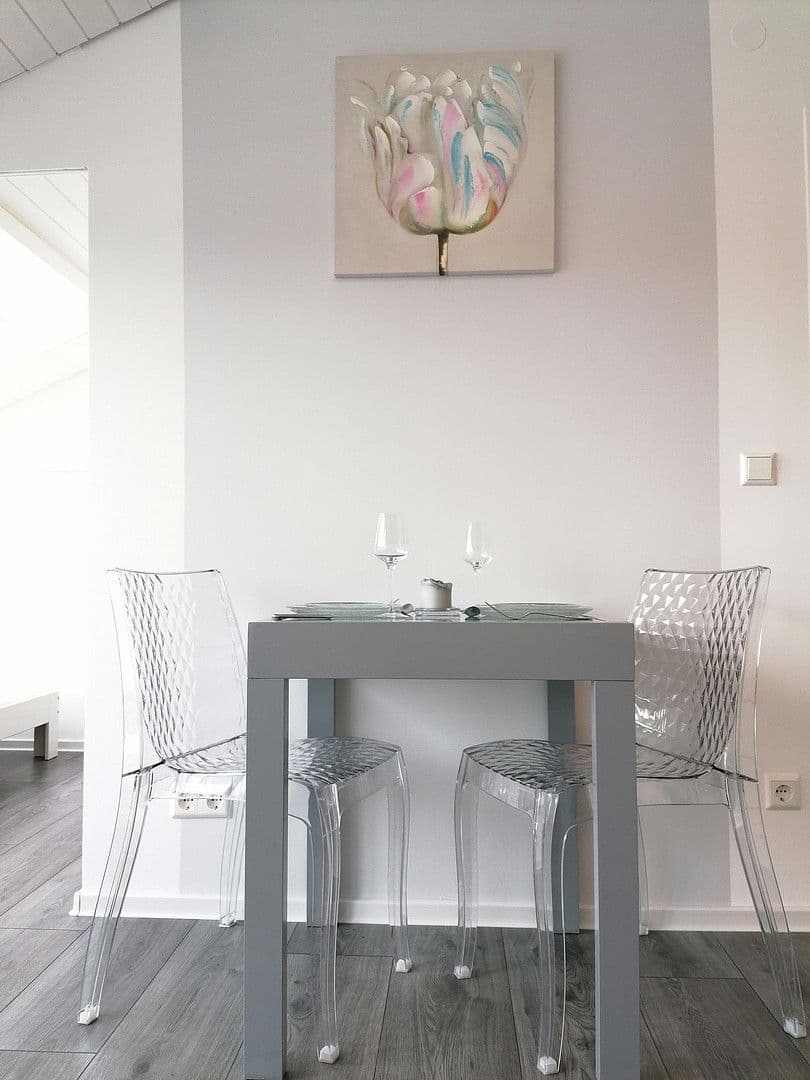 Pronájem bytu 1+kk 33 m², Bussenstraße 6, Kornwestheim, Bádensko-Württembersko Pronájem bytu 1+kk 33 m², Bussenstraße 6, Kornwestheim, Bádensko-Württembersko