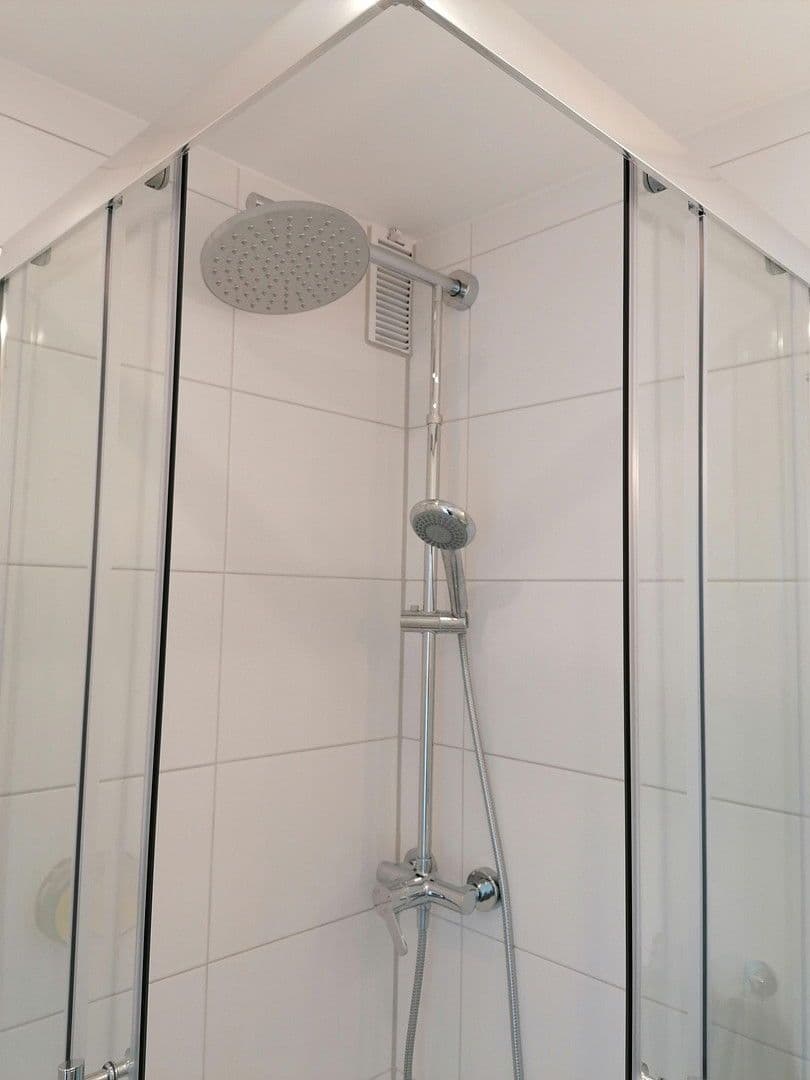 Pronájem bytu 1+kk 33 m², Bussenstraße 6, Kornwestheim, Bádensko-Württembersko Pronájem bytu 1+kk 33 m², Bussenstraße 6, Kornwestheim, Bádensko-Württembersko