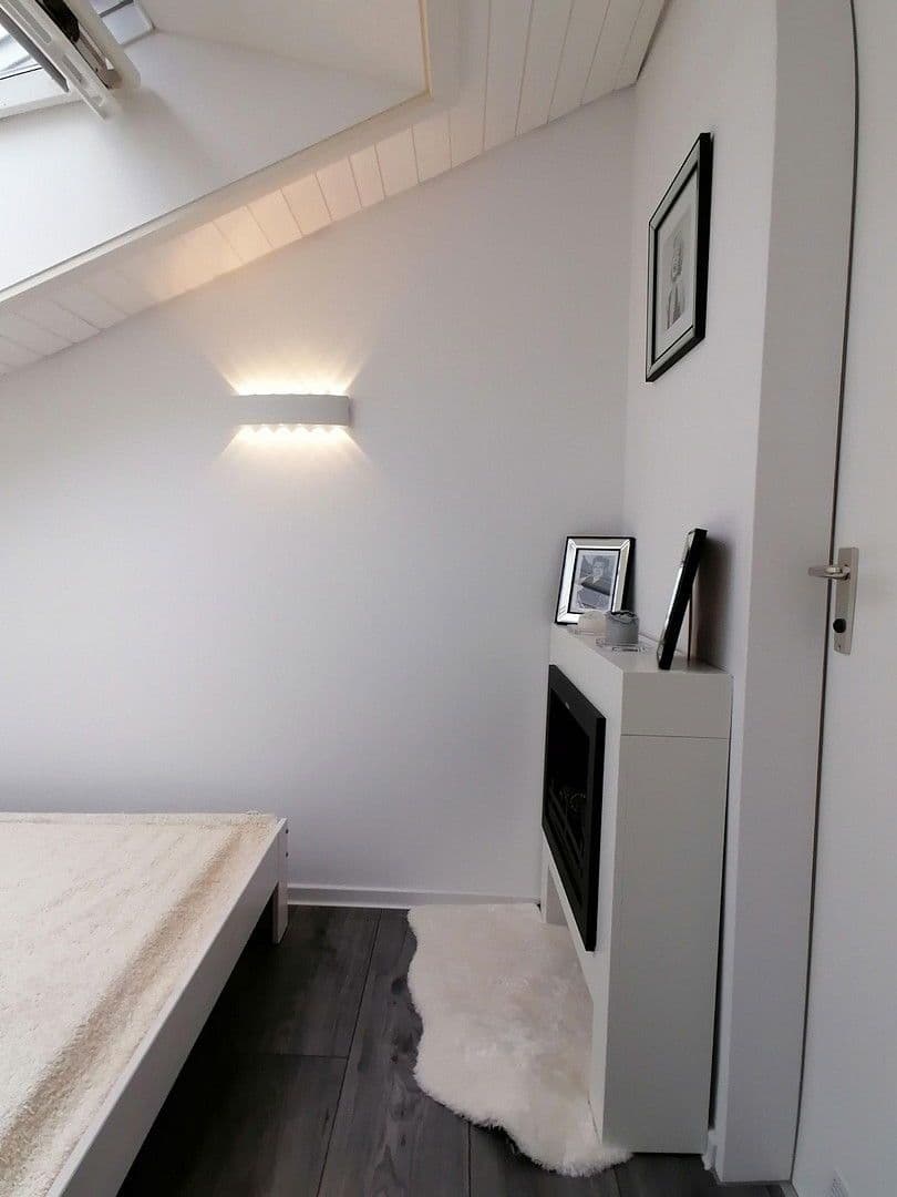 Pronájem bytu 1+kk 33 m², Bussenstraße 6, Kornwestheim, Bádensko-Württembersko Pronájem bytu 1+kk 33 m², Bussenstraße 6, Kornwestheim, Bádensko-Württembersko