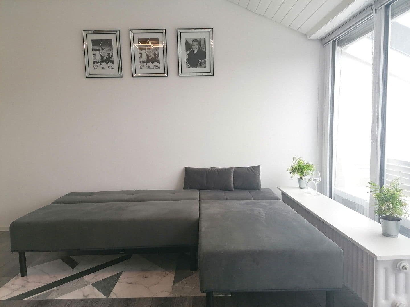 Pronájem bytu 1+kk 33 m², Bussenstraße 6, Kornwestheim, Bádensko-Württembersko Pronájem bytu 1+kk 33 m², Bussenstraße 6, Kornwestheim, Bádensko-Württembersko