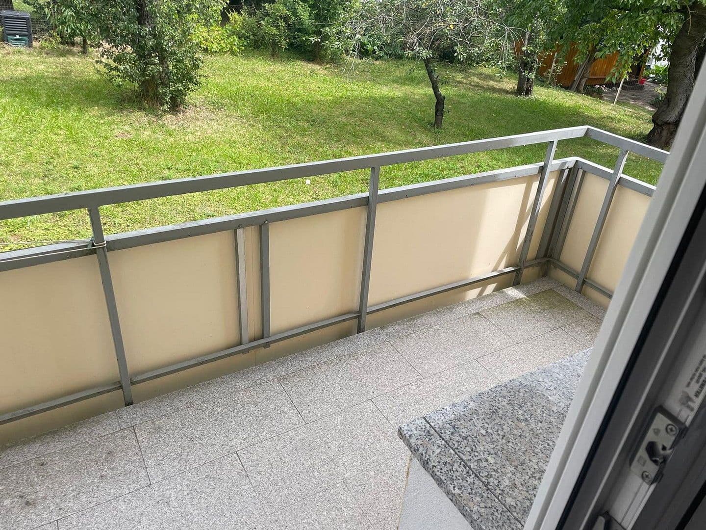 Pronájem bytu 4+1 109 m², Stuttgart, Bádensko-Württembersko Pronájem bytu 4+1 109 m², Stuttgart, Bádensko-Württembersko