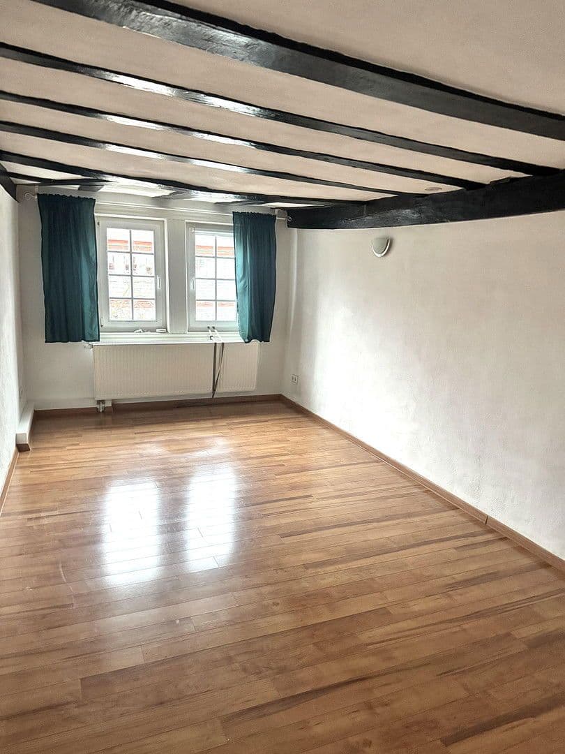 Pronájem domu 154 m², pozemek 23 m², Kornmarkt 8, Herborn, Hessen Pronájem domu 154 m², pozemek 23 m², Kornmarkt 8, Herborn, Hessen