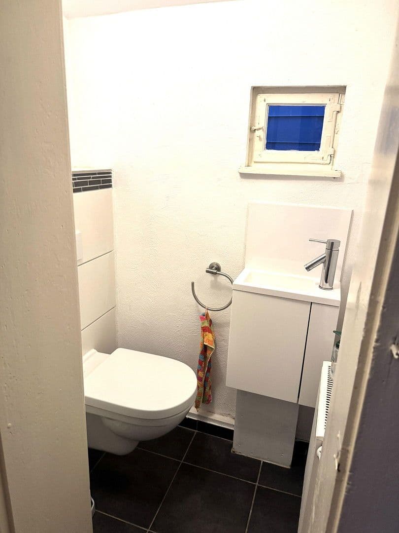 Pronájem domu 154 m², pozemek 23 m², Kornmarkt 8, Herborn, Hessen Pronájem domu 154 m², pozemek 23 m², Kornmarkt 8, Herborn, Hessen