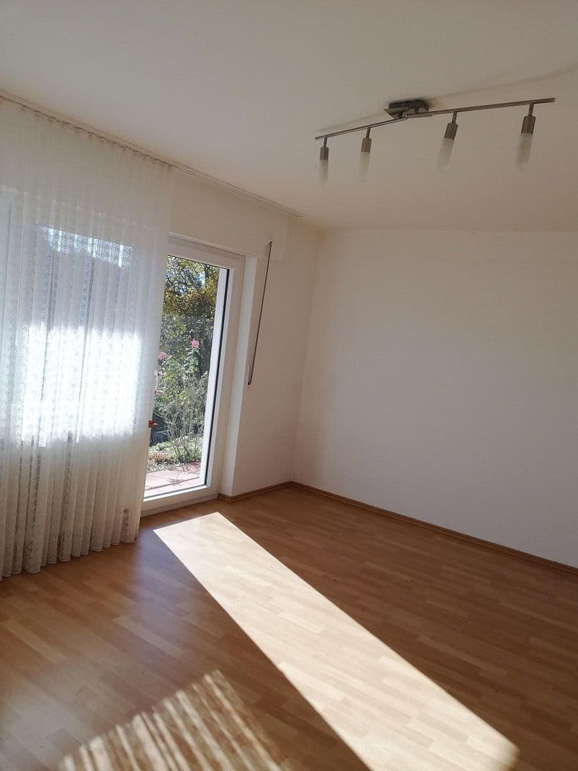 Prodej domu 160 m², pozemek 500 m², Albstadt, Bádensko-Württembersko Prodej domu 160 m², pozemek 500 m², Albstadt, Bádensko-Württembersko