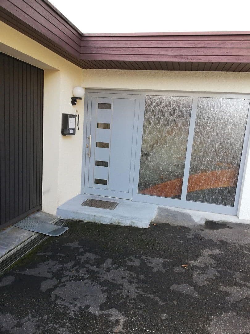 Prodej domu 160 m², pozemek 500 m², Albstadt, Bádensko-Württembersko Prodej domu 160 m², pozemek 500 m², Albstadt, Bádensko-Württembersko