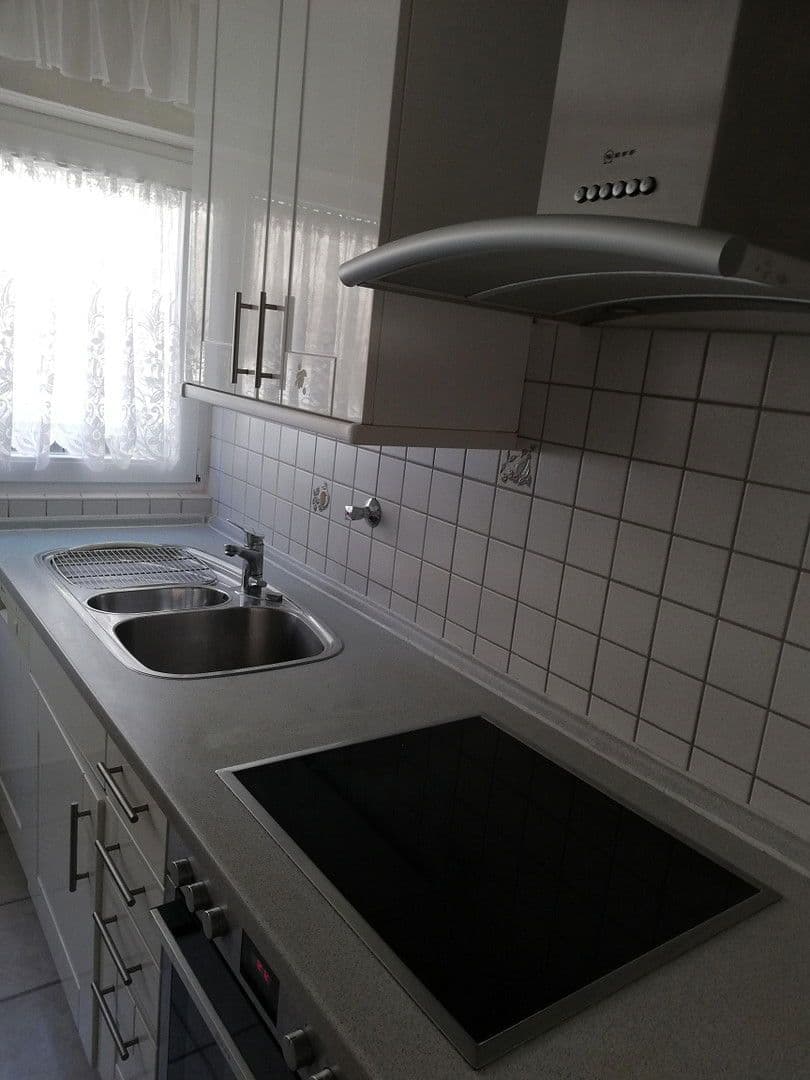 Prodej domu 160 m², pozemek 500 m², Albstadt, Bádensko-Württembersko Prodej domu 160 m², pozemek 500 m², Albstadt, Bádensko-Württembersko