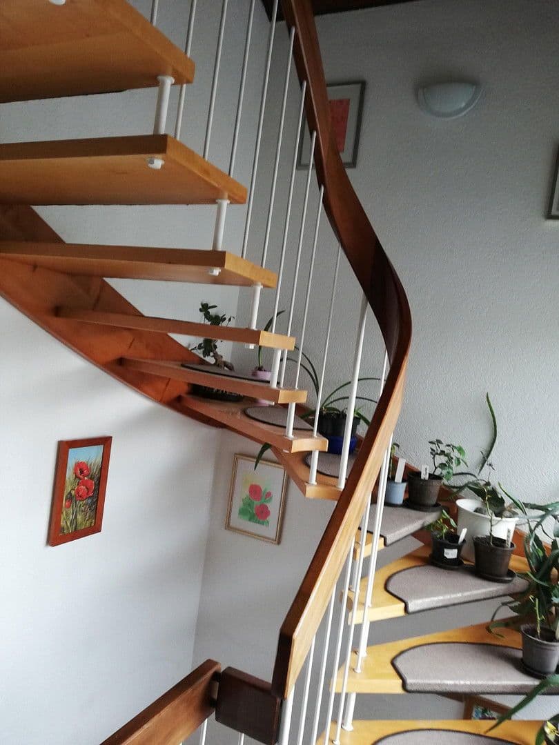 Prodej domu 160 m², pozemek 500 m², Albstadt, Bádensko-Württembersko Prodej domu 160 m², pozemek 500 m², Albstadt, Bádensko-Württembersko