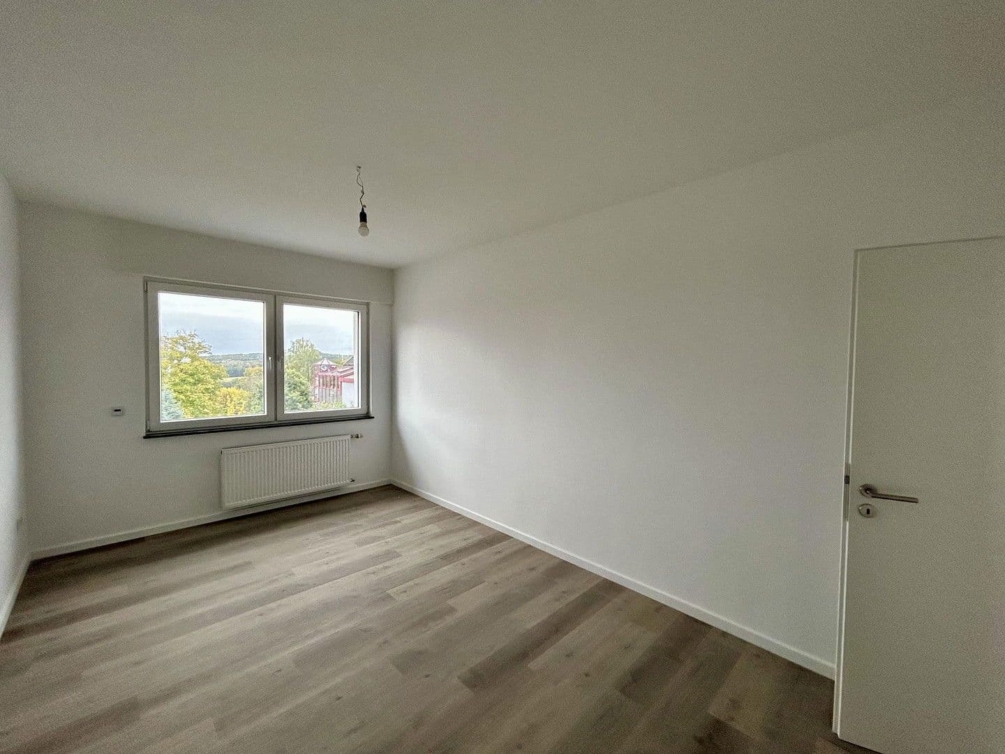 Pronájem bytu 4+1 150 m², Michaelstraße 64, Vettelschoß, Porýní-Falc Pronájem bytu 4+1 150 m², Michaelstraße 64, Vettelschoß, Porýní-Falc