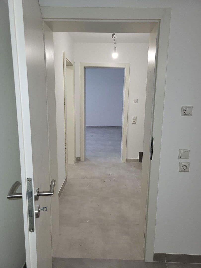 Pronájem domu 150 m², pozemek 368 m², Waldblickstr. 30, Simbach, Bavorsko Pronájem domu 150 m², pozemek 368 m², Waldblickstr. 30, Simbach, Bavorsko