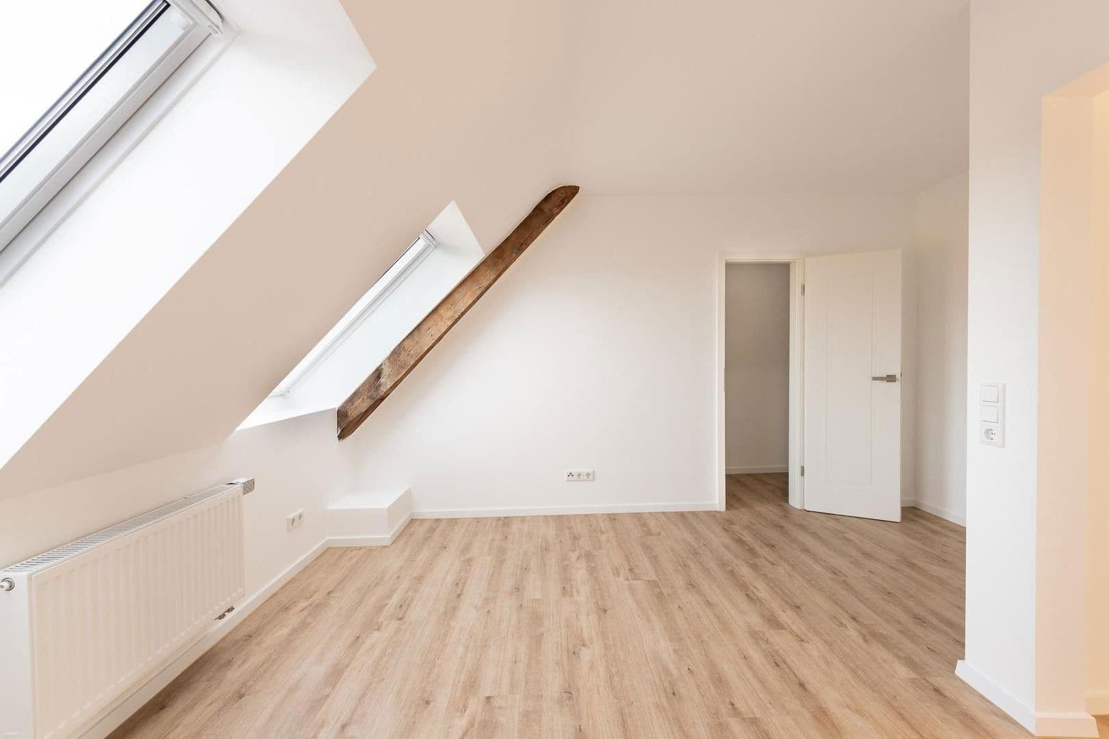 Pronájem bytu 2+kk 62 m², Heiligenhaus, Severní Porýní-Vestfálsko Pronájem bytu 2+kk 62 m², Heiligenhaus, Severní Porýní-Vestfálsko