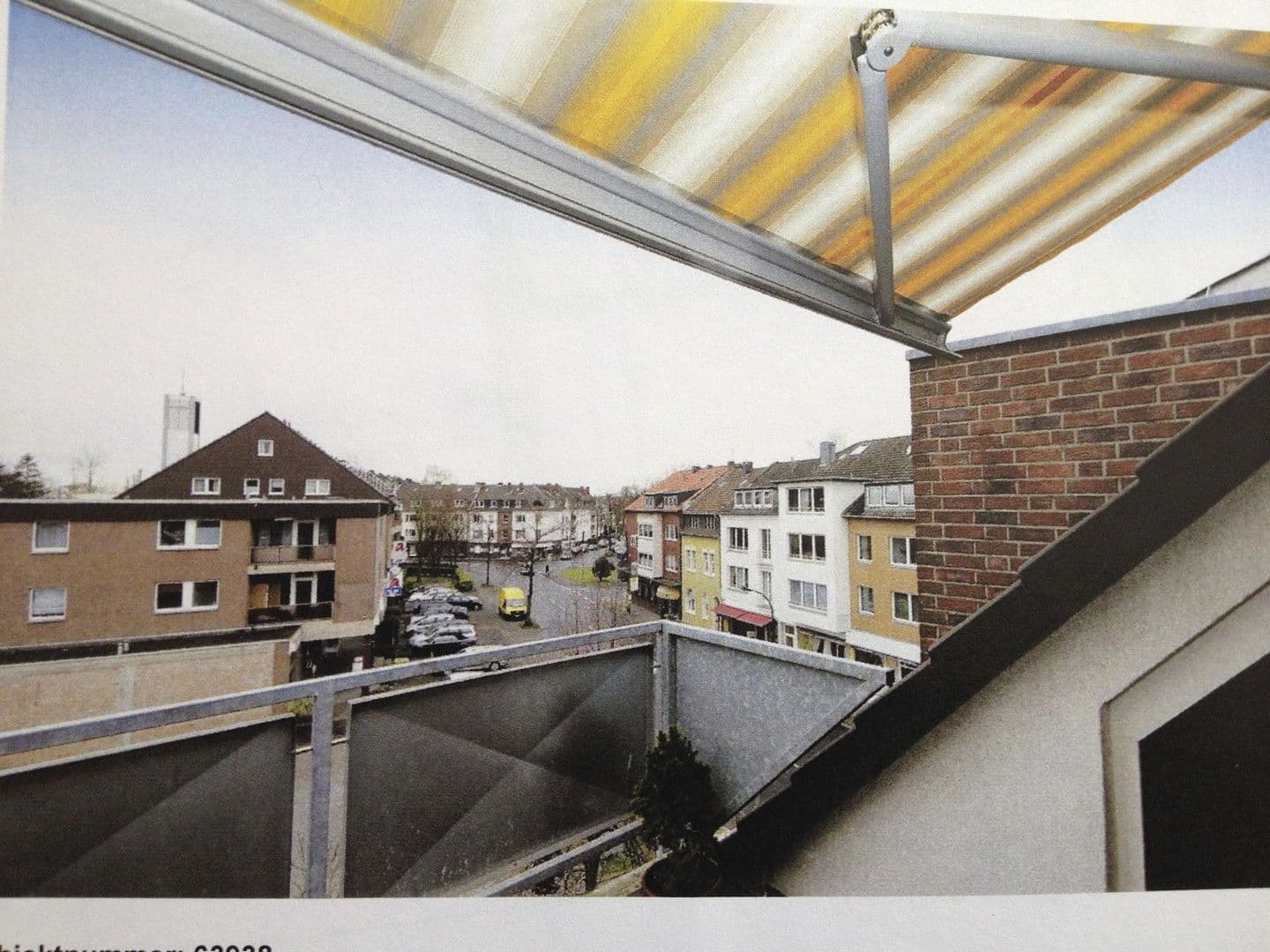 Prodej bytu 1+1 37 m², Hoxbachstr.96, Düsseldorf, Severní Porýní-Vestfálsko Prodej bytu 1+1 37 m², Hoxbachstr.96, Düsseldorf, Severní Porýní-Vestfálsko