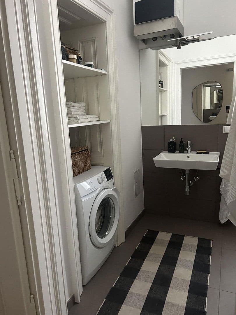 Prodej bytu 3+1 88 m², Schönbrunner Straße, Wien, Wien Prodej bytu 3+1 88 m², Schönbrunner Straße, Wien, Wien