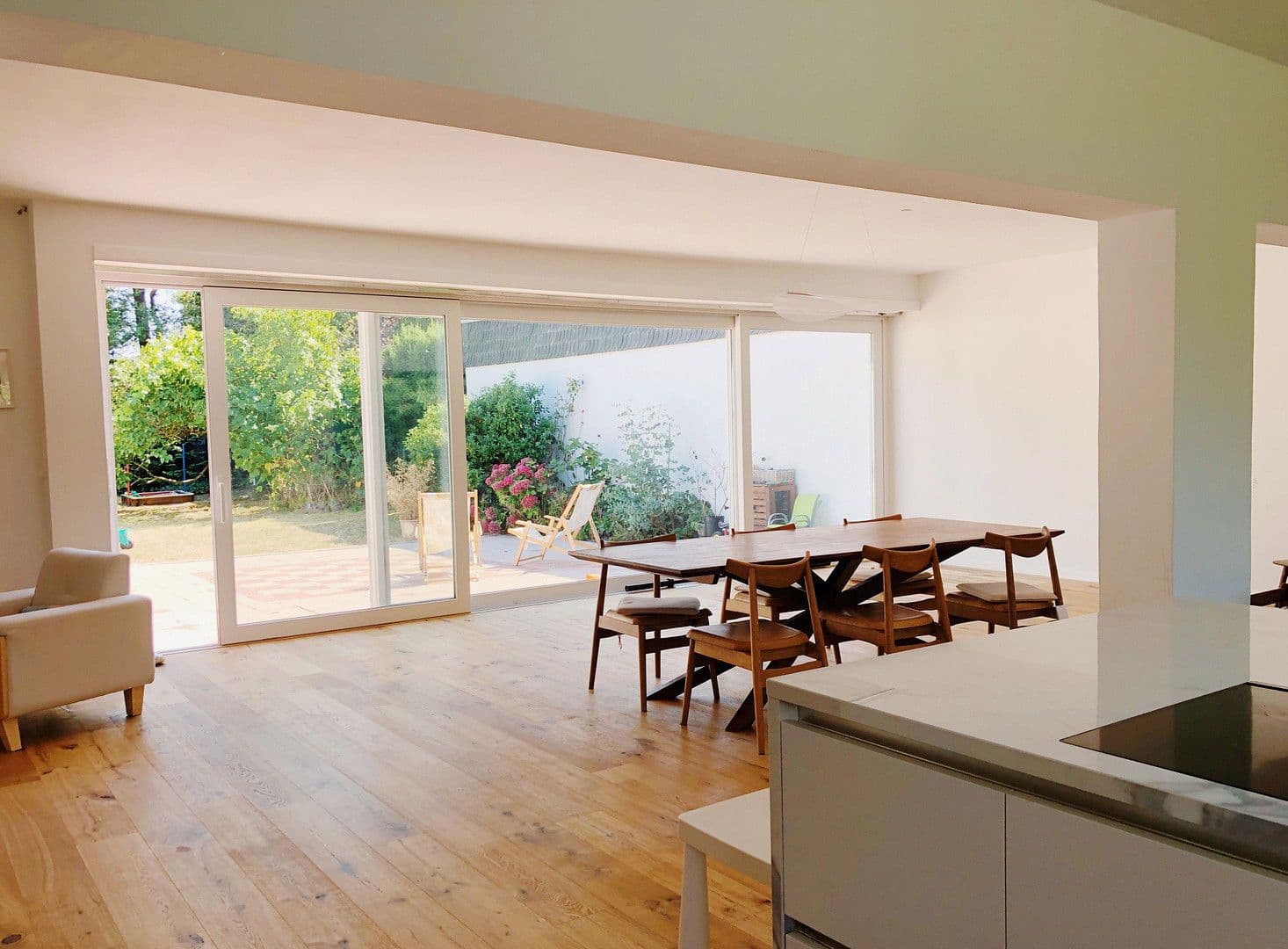 Prodej domu 339 m², pozemek 536 m², Köln, Severní Porýní-Vestfálsko Prodej domu 339 m², pozemek 536 m², Köln, Severní Porýní-Vestfálsko