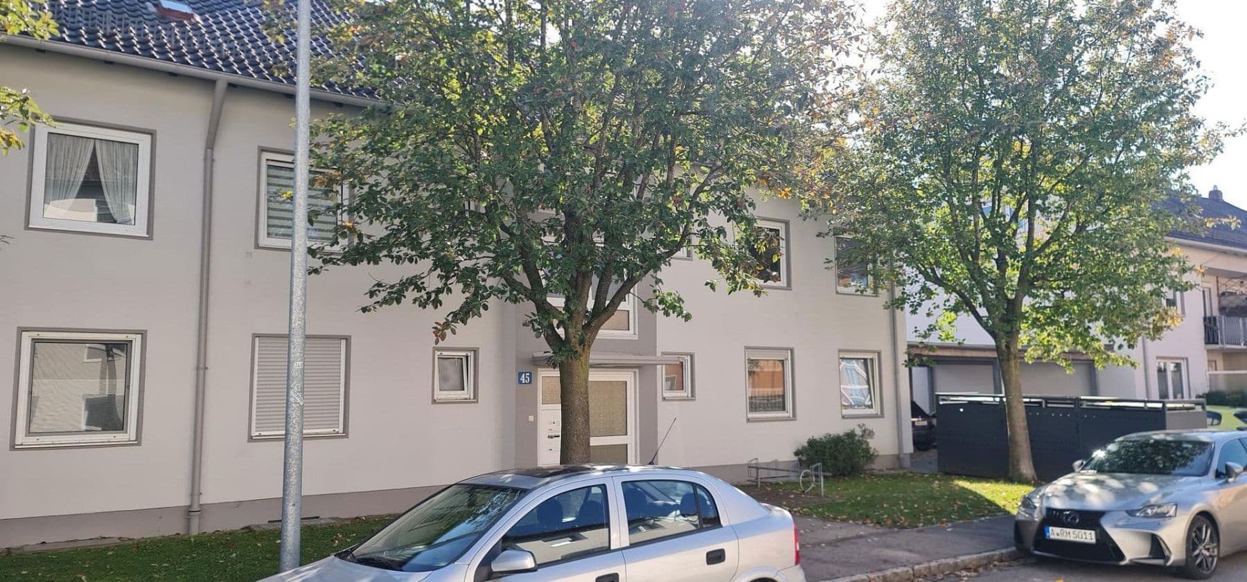 Pronájem bytu 3+1 72 m², Frankenstraße 45, Königsbrunn, Bavorsko Pronájem bytu 3+1 72 m², Frankenstraße 45, Königsbrunn, Bavorsko