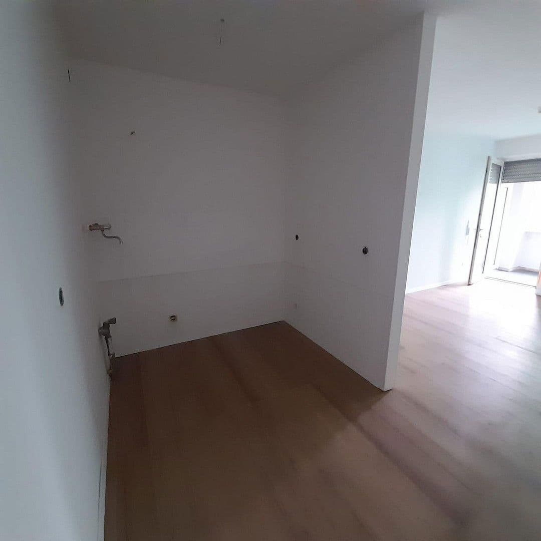 Prodej bytu 3+1 75 m², essen, Severní Porýní-Vestfálsko Prodej bytu 3+1 75 m², essen, Severní Porýní-Vestfálsko
