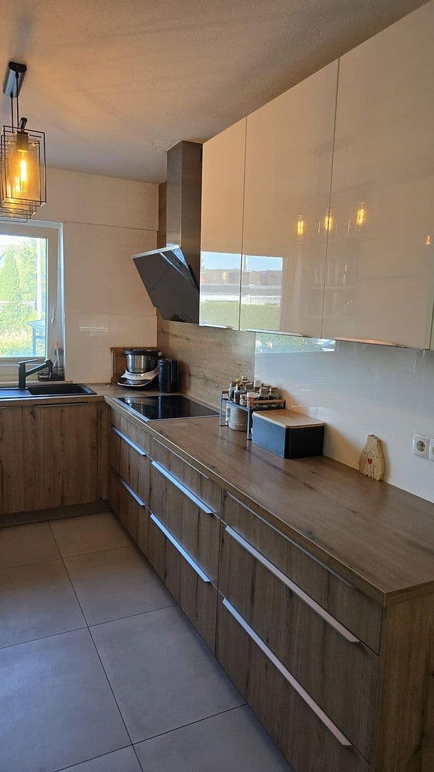 Prodej domu 147 m², pozemek 261 m², Swisttal, Severní Porýní-Vestfálsko Prodej domu 147 m², pozemek 261 m², Swisttal, Severní Porýní-Vestfálsko