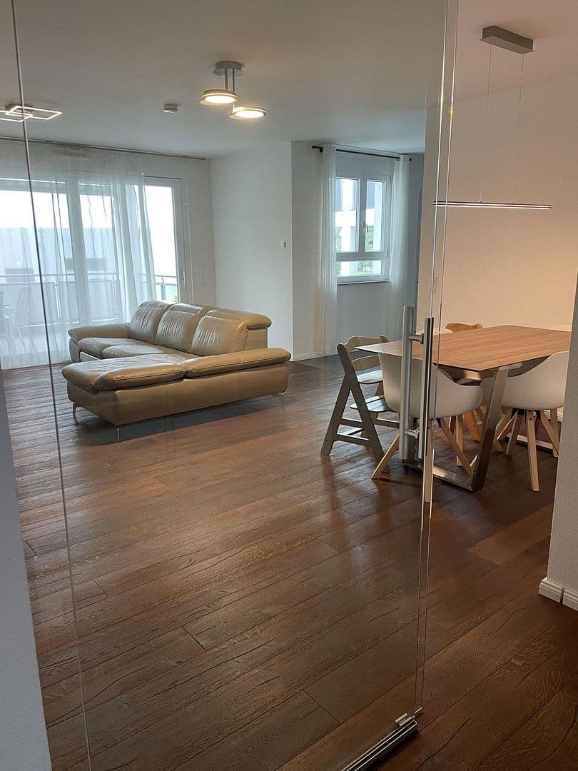 Prodej bytu 3+1 90 m², Schopfheim, Bádensko-Württembersko Prodej bytu 3+1 90 m², Schopfheim, Bádensko-Württembersko