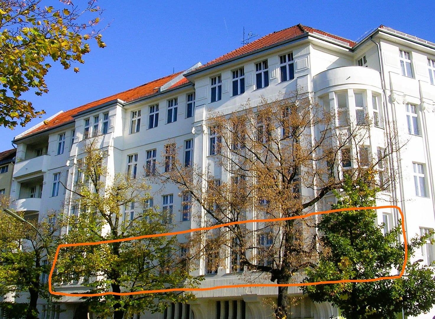 Prodej bytu 4+1 150 m², Brandenburgische Straße 16, Berlin, Berlín Prodej bytu 4+1 150 m², Brandenburgische Straße 16, Berlin, Berlín