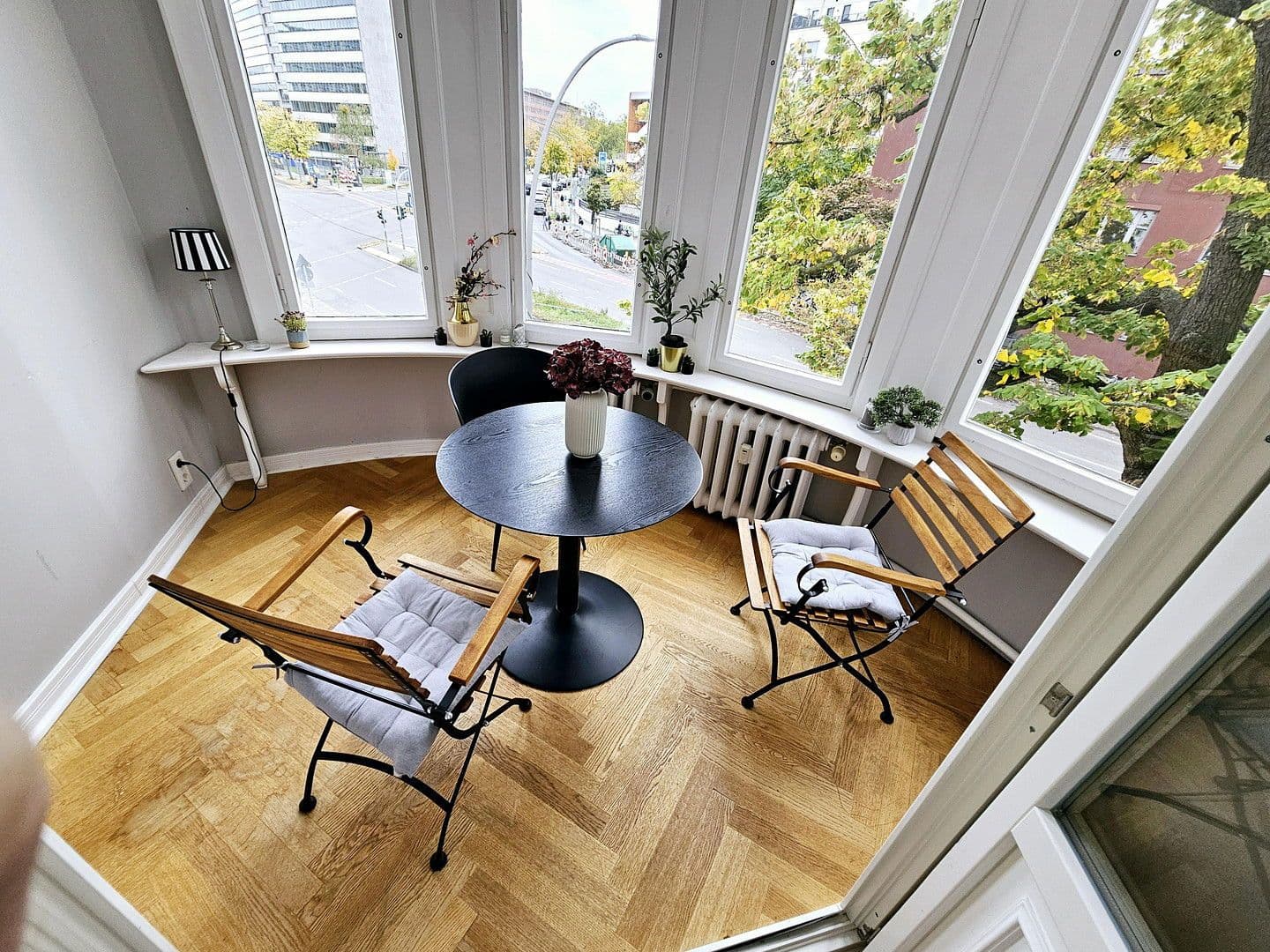 Prodej bytu 4+1 150 m², Brandenburgische Straße 16, Berlin, Berlín Prodej bytu 4+1 150 m², Brandenburgische Straße 16, Berlin, Berlín