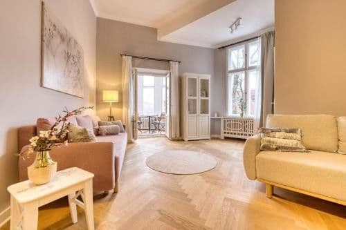 Prodej bytu 4+1 150 m², Brandenburgische Straße 16, Berlin, Berlín Prodej bytu 4+1 150 m², Brandenburgische Straße 16, Berlin, Berlín