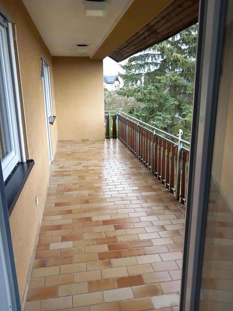 Pronájem bytu 5+1 107 m², Unterschneidheim, Bádensko-Württembersko Pronájem bytu 5+1 107 m², Unterschneidheim, Bádensko-Württembersko