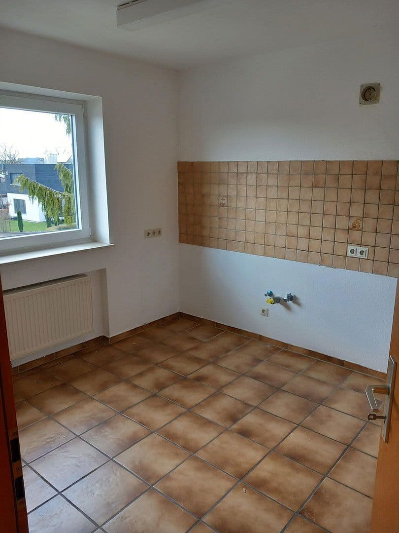 Pronájem bytu 5+1 107 m², Unterschneidheim, Bádensko-Württembersko Pronájem bytu 5+1 107 m², Unterschneidheim, Bádensko-Württembersko