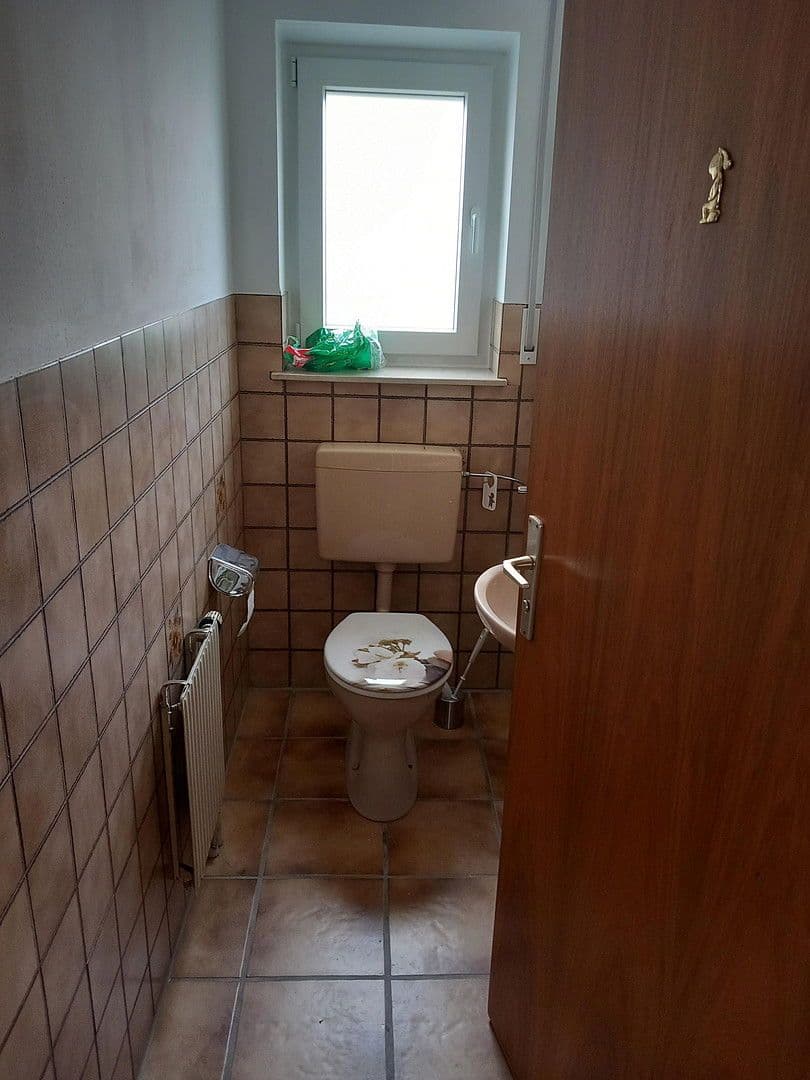 Pronájem bytu 5+1 107 m², Unterschneidheim, Bádensko-Württembersko Pronájem bytu 5+1 107 m², Unterschneidheim, Bádensko-Württembersko