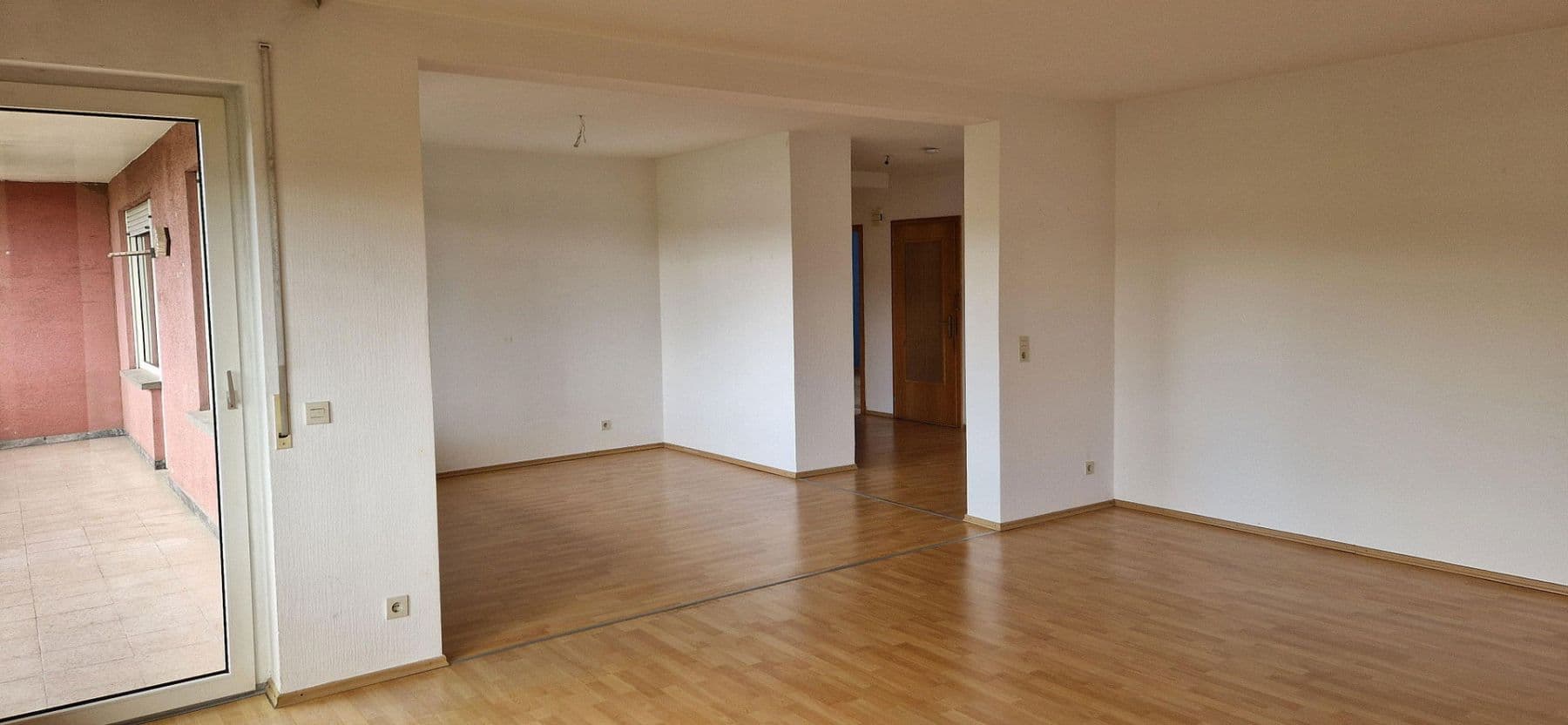 Pronájem bytu 3+1 105 m², Kastellaun, Porýní-Falc Pronájem bytu 3+1 105 m², Kastellaun, Porýní-Falc