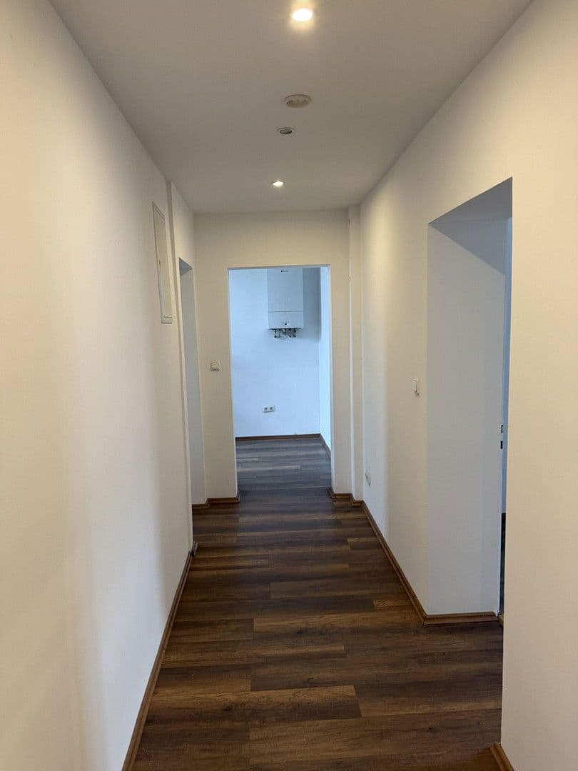Pronájem bytu 3+1 80 m², Wiesbaden, Hessen Pronájem bytu 3+1 80 m², Wiesbaden, Hessen