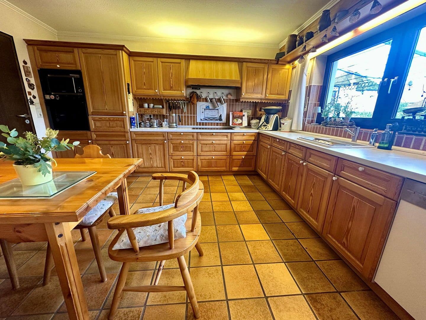 Prodej bytu 4+1 158 m², Ludwigshafen-Ruchheim, Porýní-Falc Prodej bytu 4+1 158 m², Ludwigshafen-Ruchheim, Porýní-Falc