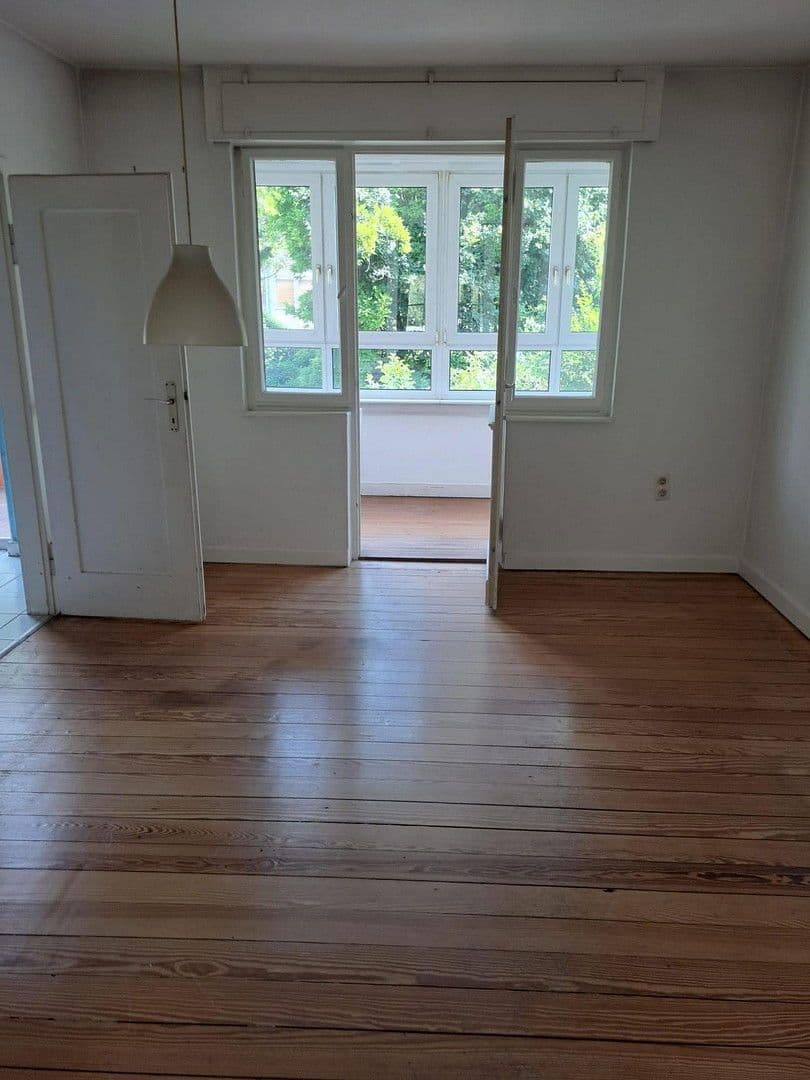 Prodej domu 125 m², pozemek 308 m², Ludwigshafen, Porýní-Falc Prodej domu 125 m², pozemek 308 m², Ludwigshafen, Porýní-Falc