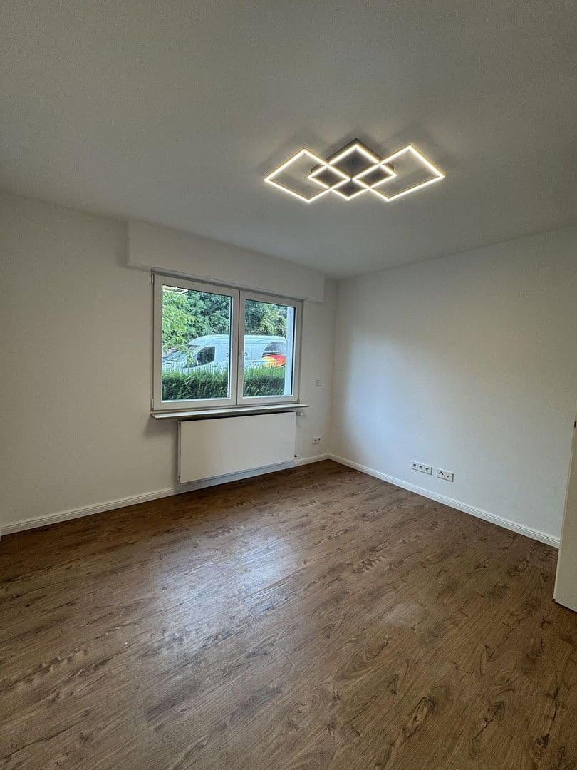 Pronájem bytu 3+1 90 m², Heinrich-Wieland-Allee 58, Pforzheim, Bádensko-Württembersko Pronájem bytu 3+1 90 m², Heinrich-Wieland-Allee 58, Pforzheim, Bádensko-Württembersko