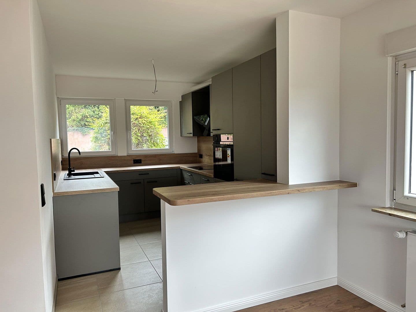 Pronájem bytu 3+1 90 m², Heinrich-Wieland-Allee 58, Pforzheim, Bádensko-Württembersko Pronájem bytu 3+1 90 m², Heinrich-Wieland-Allee 58, Pforzheim, Bádensko-Württembersko