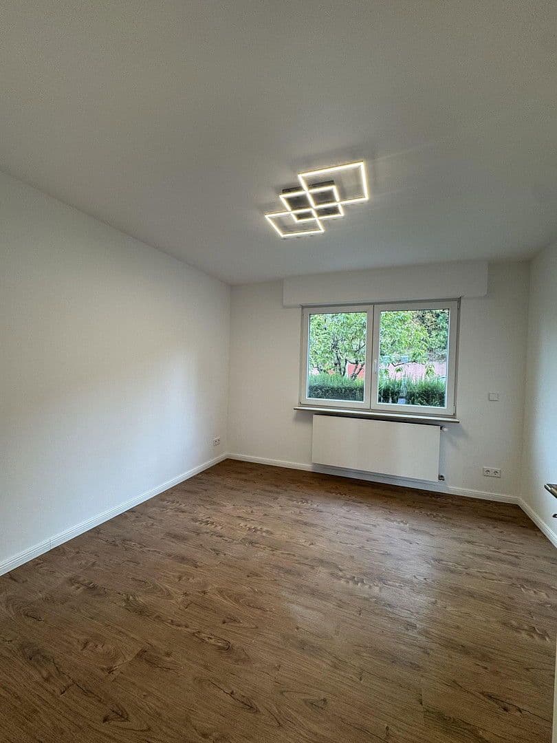Pronájem bytu 3+1 90 m², Heinrich-Wieland-Allee 58, Pforzheim, Bádensko-Württembersko Pronájem bytu 3+1 90 m², Heinrich-Wieland-Allee 58, Pforzheim, Bádensko-Württembersko