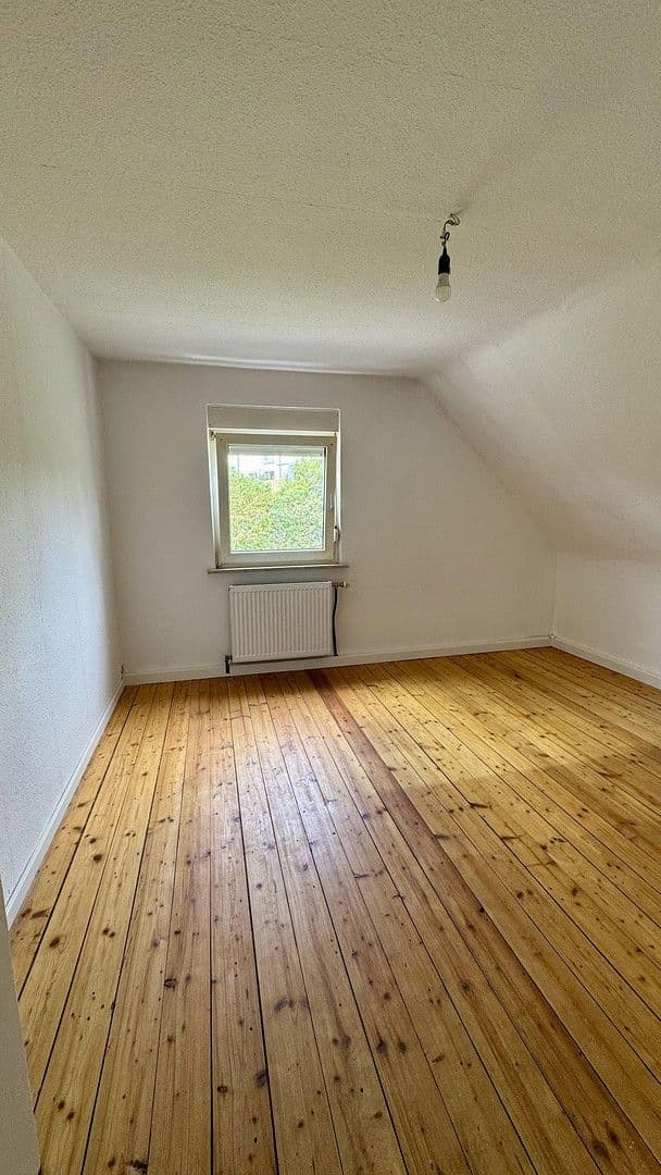 Pronájem bytu 3+1 52 m², Am Zimmermannskreuz 9, Kaiserslautern, Porýní-Falc Pronájem bytu 3+1 52 m², Am Zimmermannskreuz 9, Kaiserslautern, Porýní-Falc