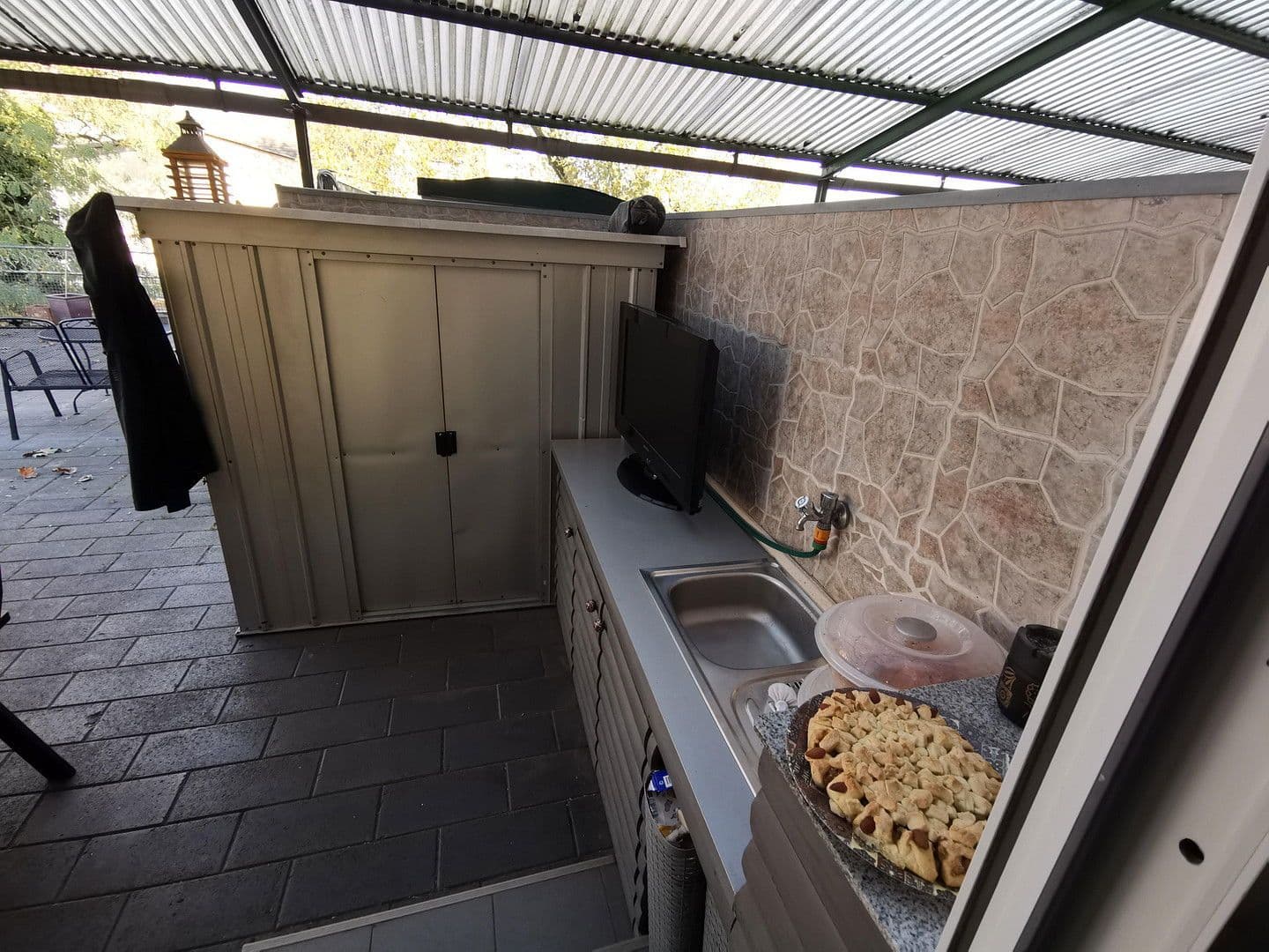 Prodej bytu 4+1 116 m², Gottliebstraße 92, Duisburg, Severní Porýní-Vestfálsko Prodej bytu 4+1 116 m², Gottliebstraße 92, Duisburg, Severní Porýní-Vestfálsko