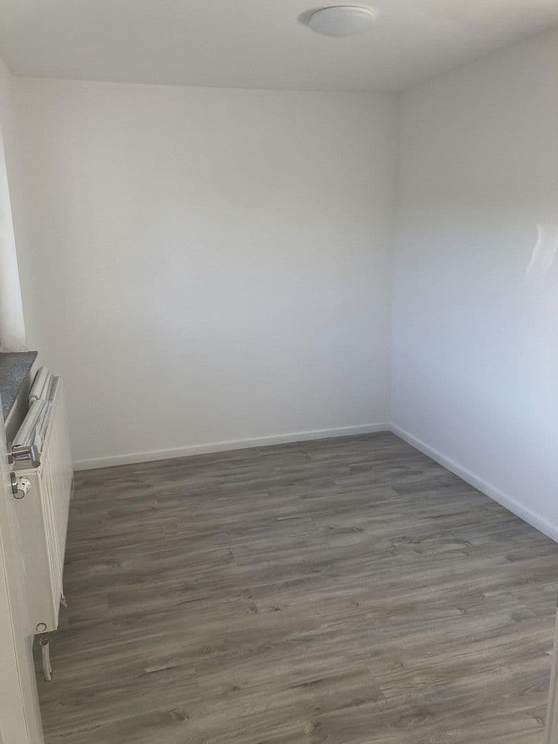 Pronájem bytu 5+1 90 m², Am Marschallfeld 4 a, Valley, Bavorsko Pronájem bytu 5+1 90 m², Am Marschallfeld 4 a, Valley, Bavorsko